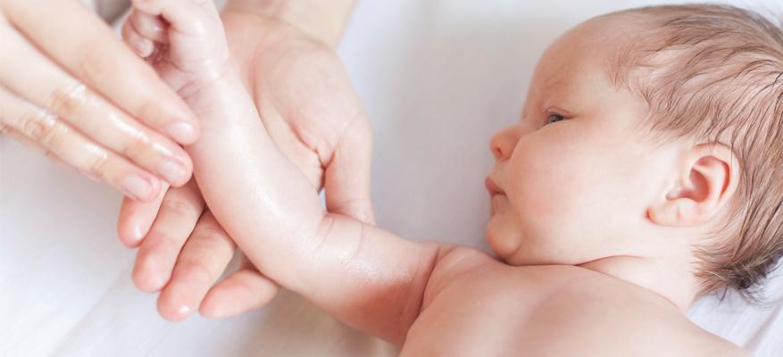 Cách chăm sóc da cho trẻ sơ sinh luôn khỏe mạnh 
