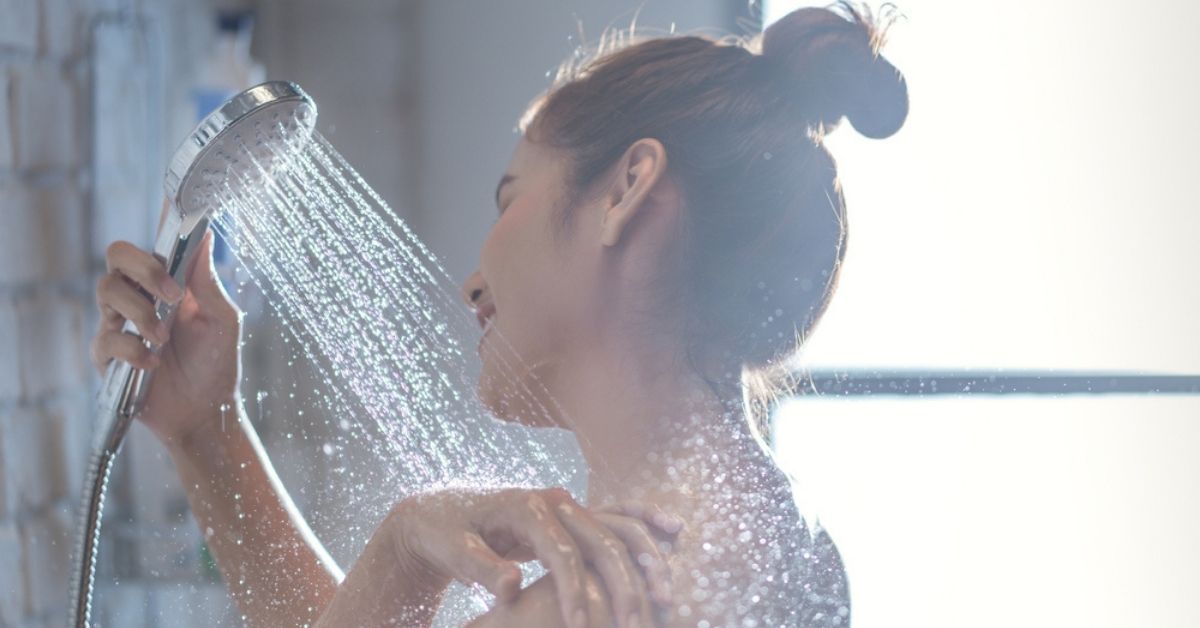 Tắm sau sinh đem lại nhiều lợi ích cho người phụ nữ 